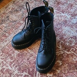 Dr Marten Jadon Plaform Boots Size 9